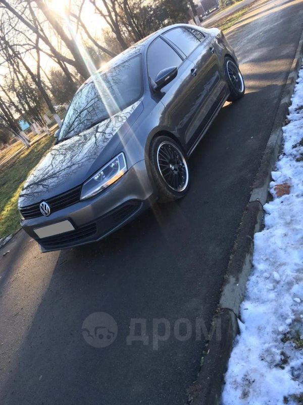  Volkswagen Jetta 2011 , 495000 , 