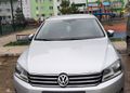  Volkswagen Passat 2011 , 800000 , 