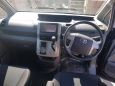    Toyota Voxy 2009 , 899000 , 