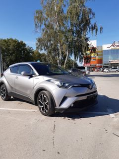 SUV или внедорожник Toyota C-HR 2018 года, 2250000 рублей, Бердск