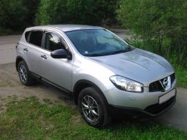 SUV   Nissan Qashqai 2013 , 750000 , 