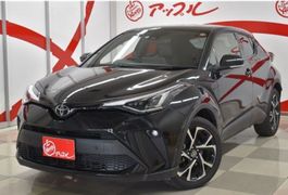 SUV или внедорожник Toyota C-HR 2020 года, 1770000 рублей, Владивосток