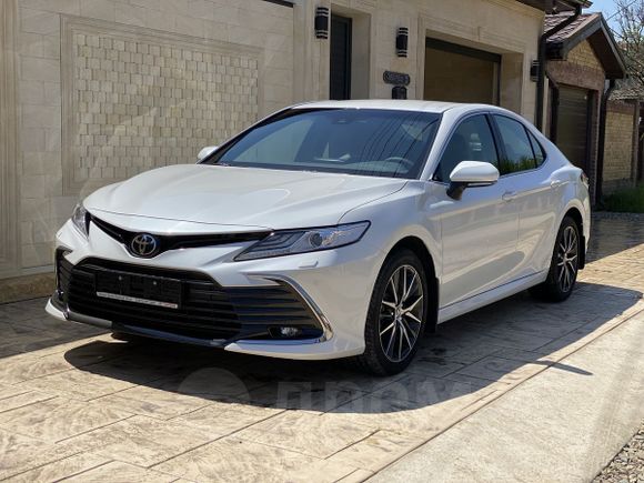  Toyota Camry 2021 , 2650000 , 