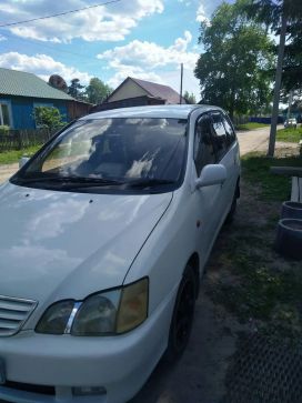    Toyota Gaia 2000 , 350000 , 