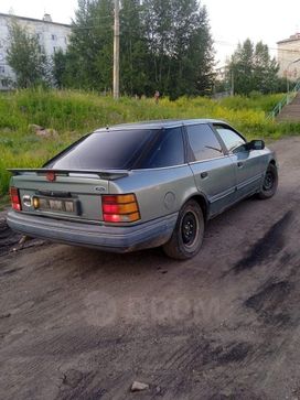 Лифтбек Ford Scorpio 1989 года, 130000 рублей, Усть-Кут