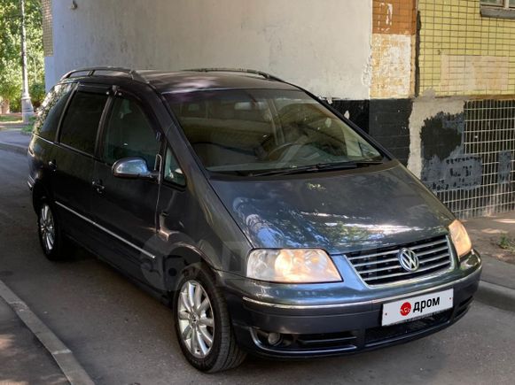    Volkswagen Sharan 2007 , 565000 , 