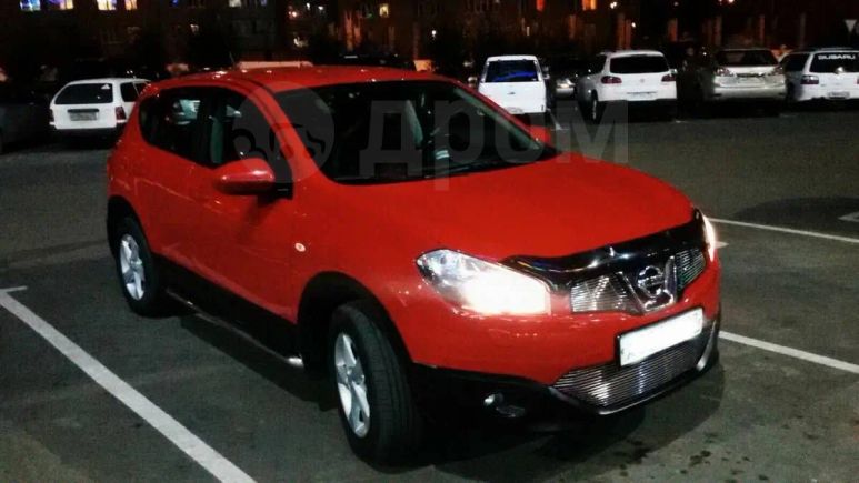 SUV   Nissan Qashqai 2011 , 835000 , 