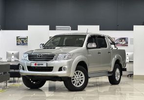 Пикап Toyota Hilux 2011 года, 2645000 рублей, Омск