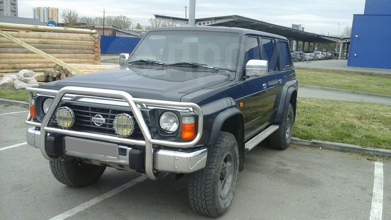 SUV   Nissan Patrol 1997 , 700000 , 