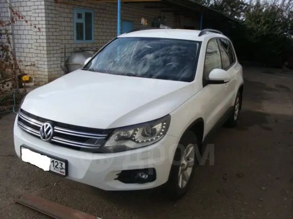 SUV   Volkswagen Tiguan 2012 , 1250000 , 