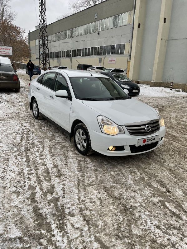  Nissan Almera 2014 , 600000 , 