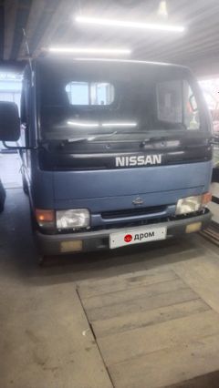 Бортовой грузовик Nissan Atlas 1997 года, 720000 рублей, Комсомольск-на-Амуре
