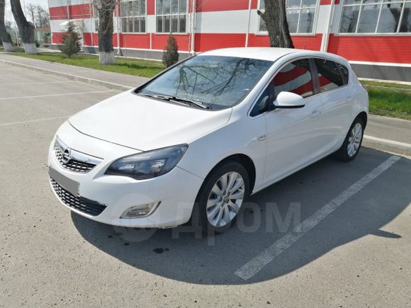  Opel Astra 2012 , 405000 , 