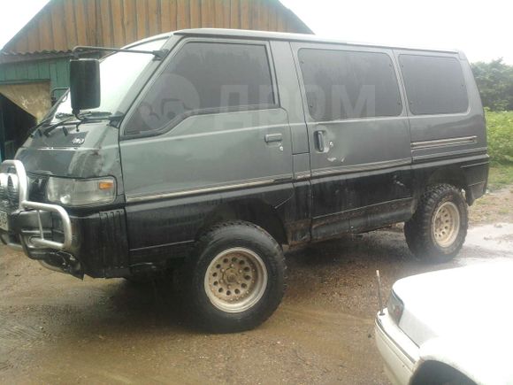    Mitsubishi Delica 1993 , 70000 , 