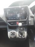    Toyota Voxy 2015 , 1380000 , 