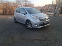Хэтчбек Toyota Ractis 2011 года, 815000 рублей, Уссурийск