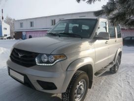 SUV     2015 , 590000 , 