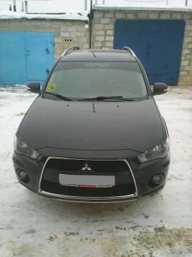 SUV   Mitsubishi Outlander 2010 , 750000 , 