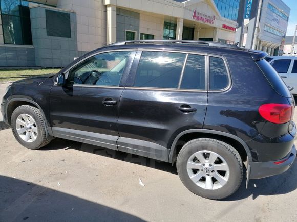 SUV   Volkswagen Tiguan 2012 , 800000 , 