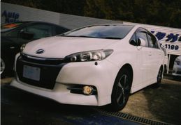 Минивэн или однообъемник Toyota Wish 2012 года, 1170000 рублей, Владивосток
