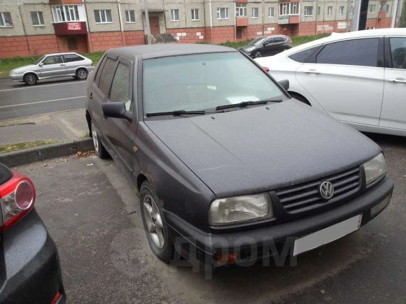  Volkswagen Vento 1997 , 60000 , 