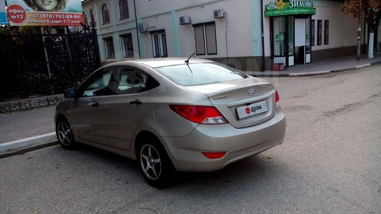  Hyundai Accent 2011 , 580000 , 