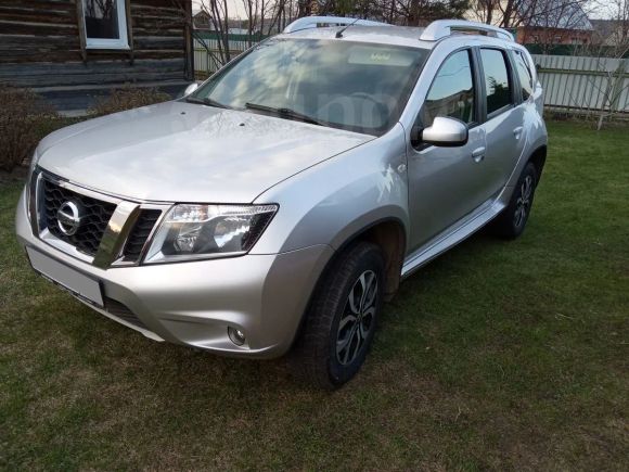 SUV   Nissan Terrano 2015 , 740000 , 