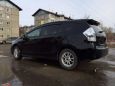    Toyota Prius Alpha 2012 , 950000 , 