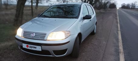  Fiat Punto 2011 , 275000 , 