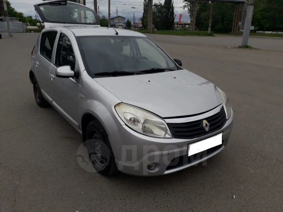  Renault Sandero 2012 , 320000 , 