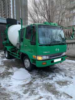 Бетоносмесители (Миксеры) Hino Ranger 1996 года, 5100000 рублей, Новосибирск
