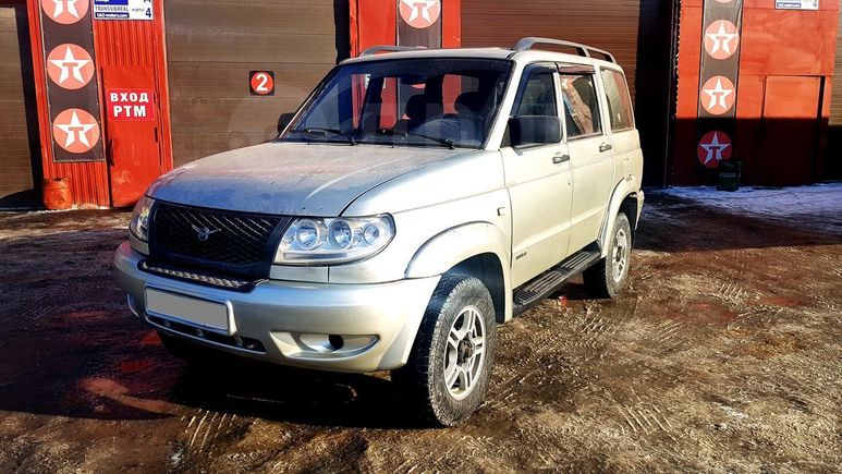 SUV     2011 , 320000 , 