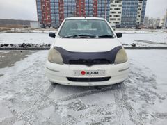 Хэтчбек 3 двери Toyota Vitz 2000 года, 387000 рублей, Новосибирск