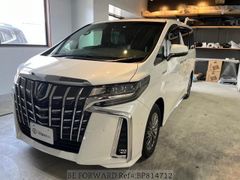 Минивэн или однообъемник Toyota Alphard 2020 года, 3450000 рублей, Владивосток