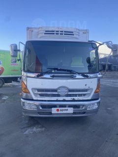 Фургон рефрижератор Hino Ranger 2013 года, 4700000 рублей, Владивосток