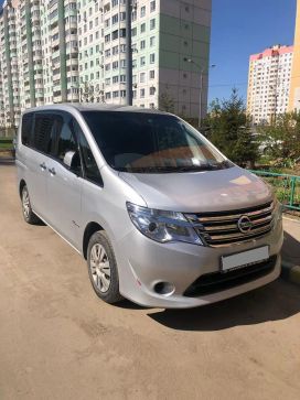    Nissan Serena 2015 , 899000 , 