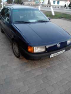 Седан Volkswagen Passat 1992 года, 135000 рублей, Тацинская