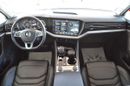 SUV   Volkswagen Touareg 2018 , 4750000 , 