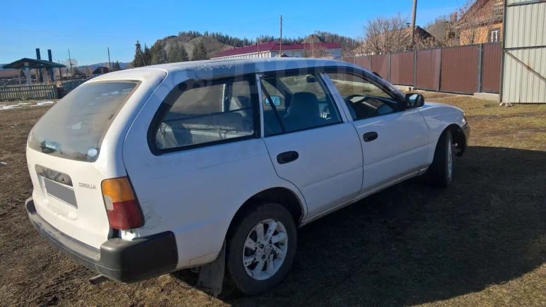  Toyota Corolla 2000 , 140000 , -