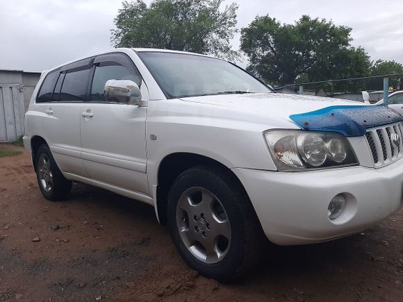 SUV   Toyota Kluger V 2003 , 600000 , 