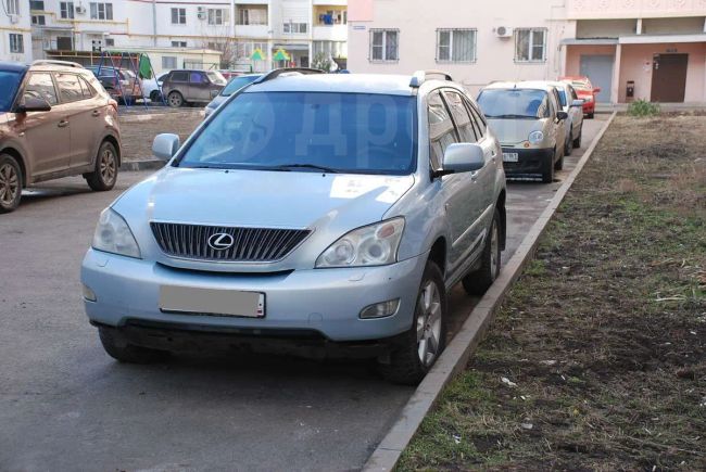 SUV   Lexus RX300 2004 , 690000 , --