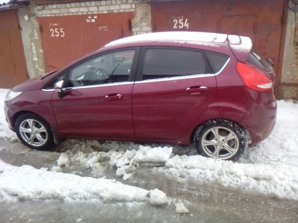  Ford Fiesta 2010 , 390000 , -