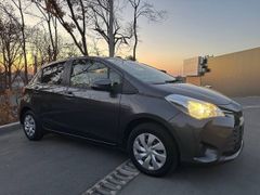 Хэтчбек Toyota Vitz 2018 года, 960000 рублей, Владивосток