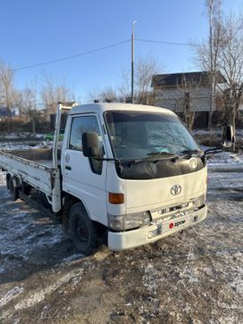 Бортовой грузовик Toyota Dyna 1996 года, 1100000 рублей, Артём