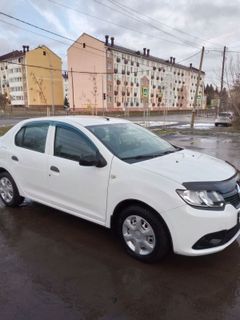 Седан Renault Logan 2017 года, 810000 рублей, Ялуторовск