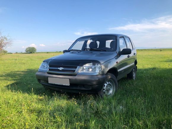 SUV   Chevrolet Niva 2008 , 233000 , -