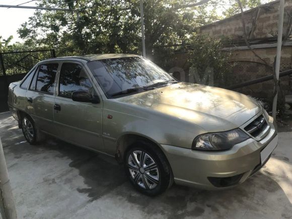  Daewoo Nexia 2010 , 200000 , 