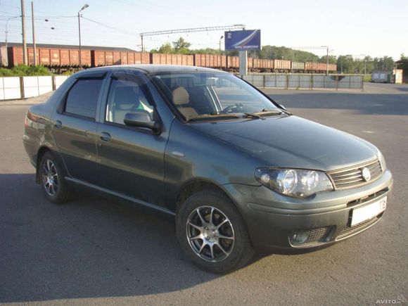  Fiat Albea 2010 , 250000 , 