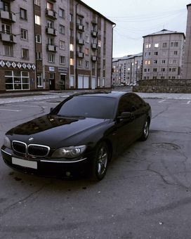  BMW 7-Series 2003 , 600000 , 