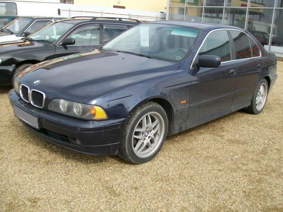 BMW 5-Series 2001 , 430000 , 